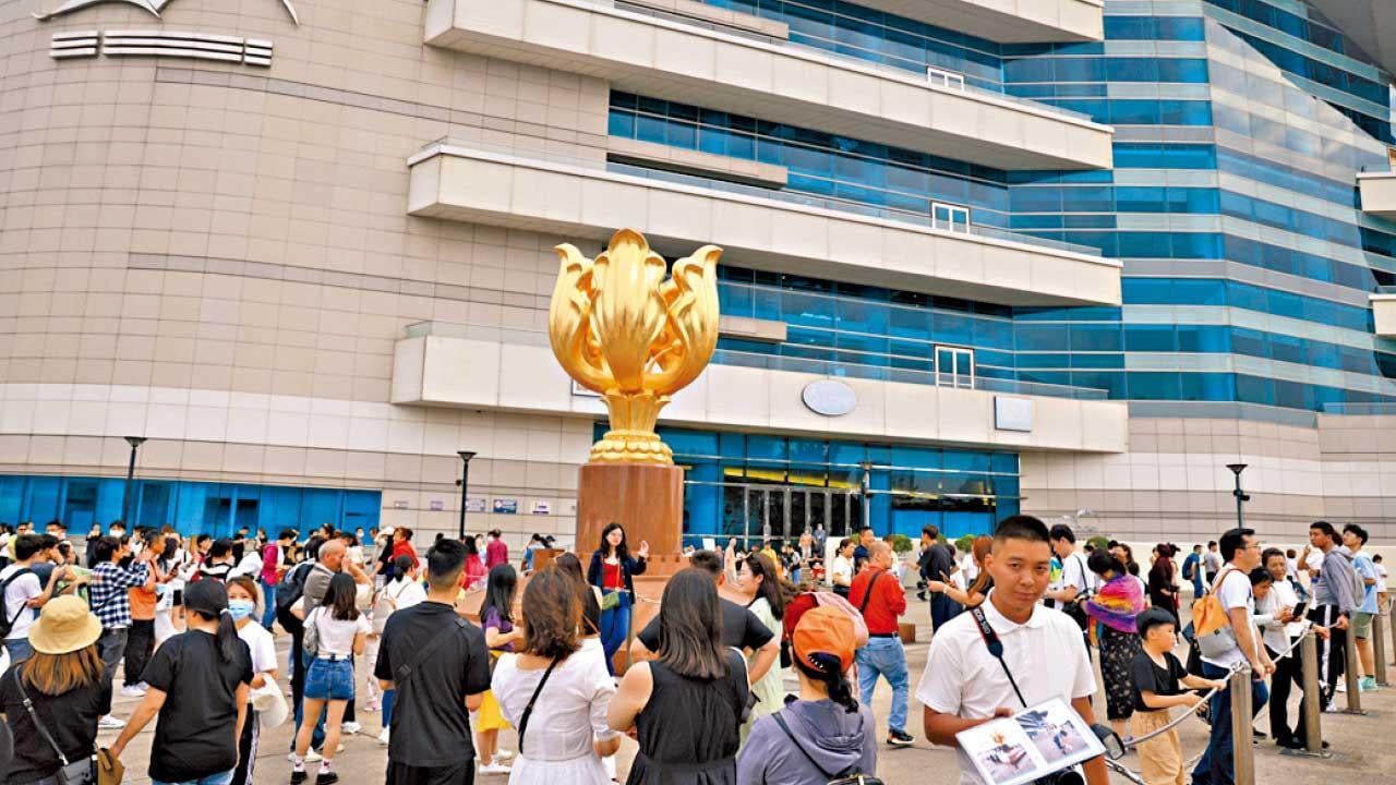 香港服務態度差但較老實