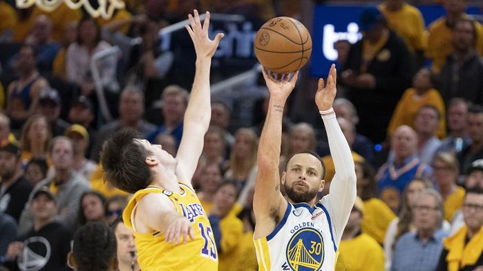 居里今仗為勇士攻入27分。(路透社)