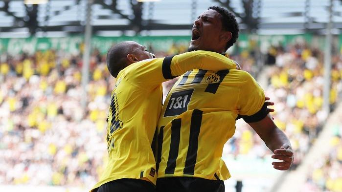 賀拿的梅開二度令多蒙特贏奧格斯堡升榜首。(路透社)