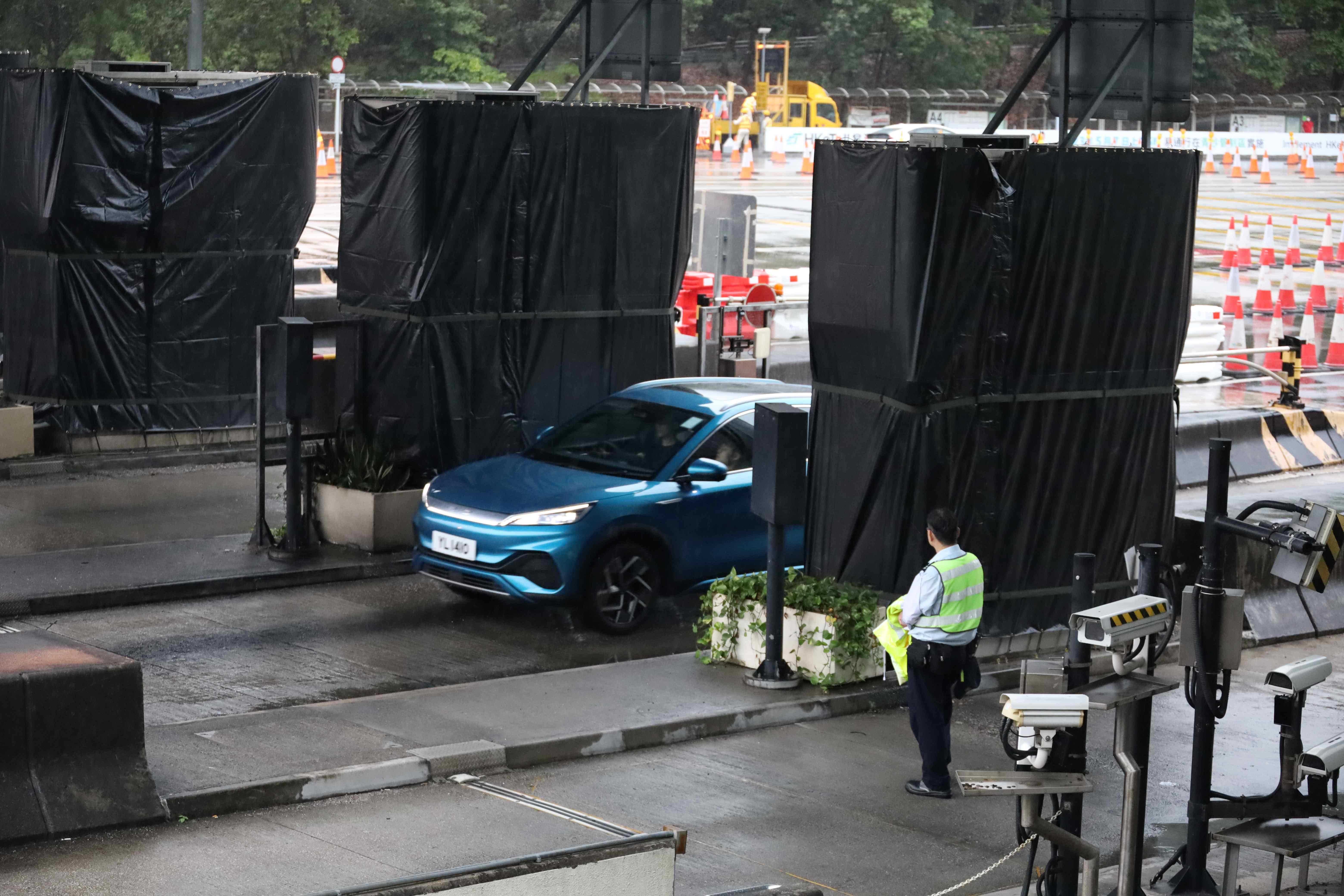 青沙管制區 易通行首天投入服務