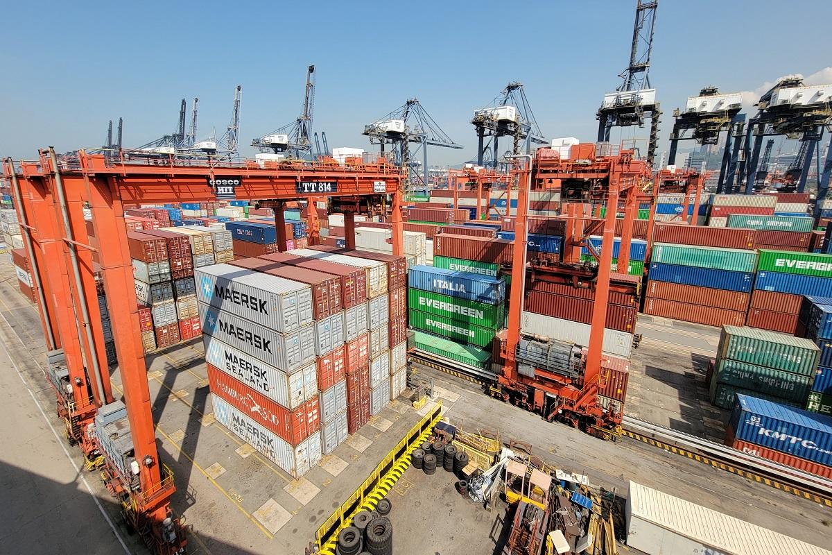 葵青貨櫃碼頭。(資料圖片／鍾式明攝)