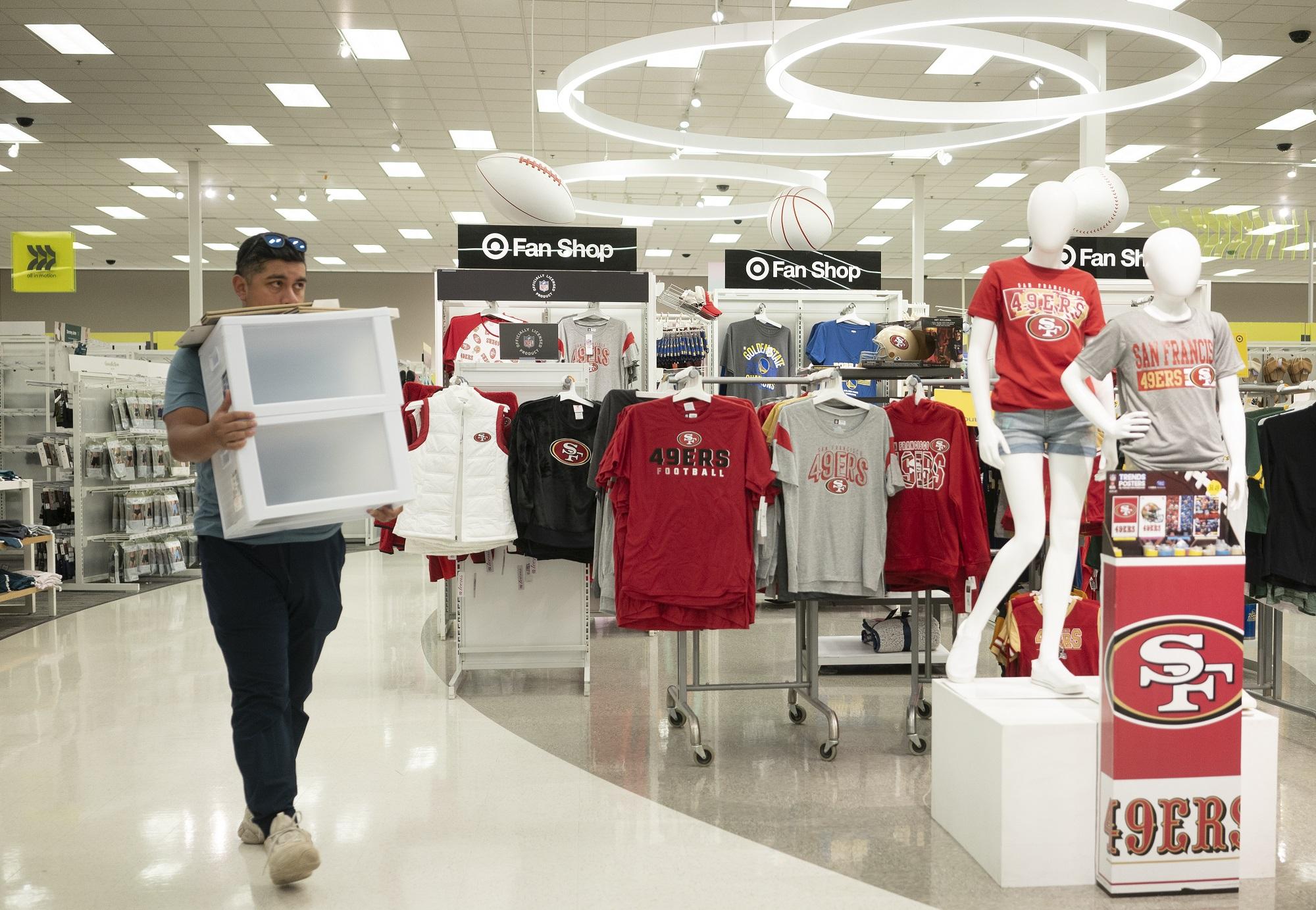 美4月通脹4.9% 加息續爭論