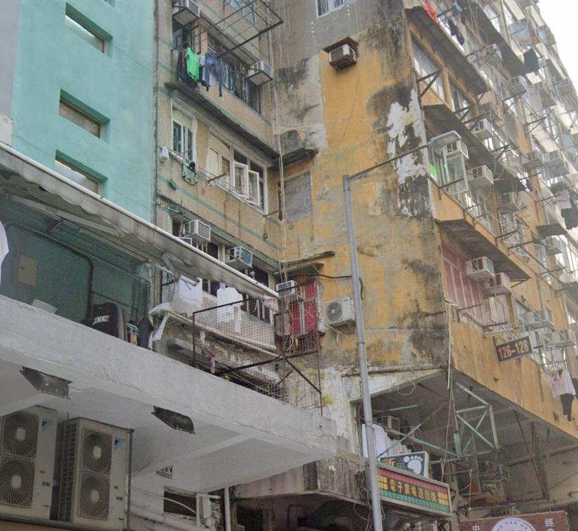 福華街唐樓14隻貓疑缺水缺糧。