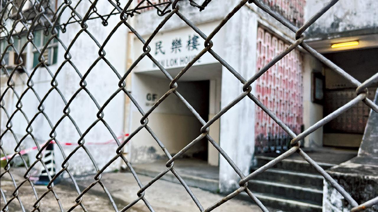 大坑西邨居民明年3月前要遷出 關注組織促政府介入