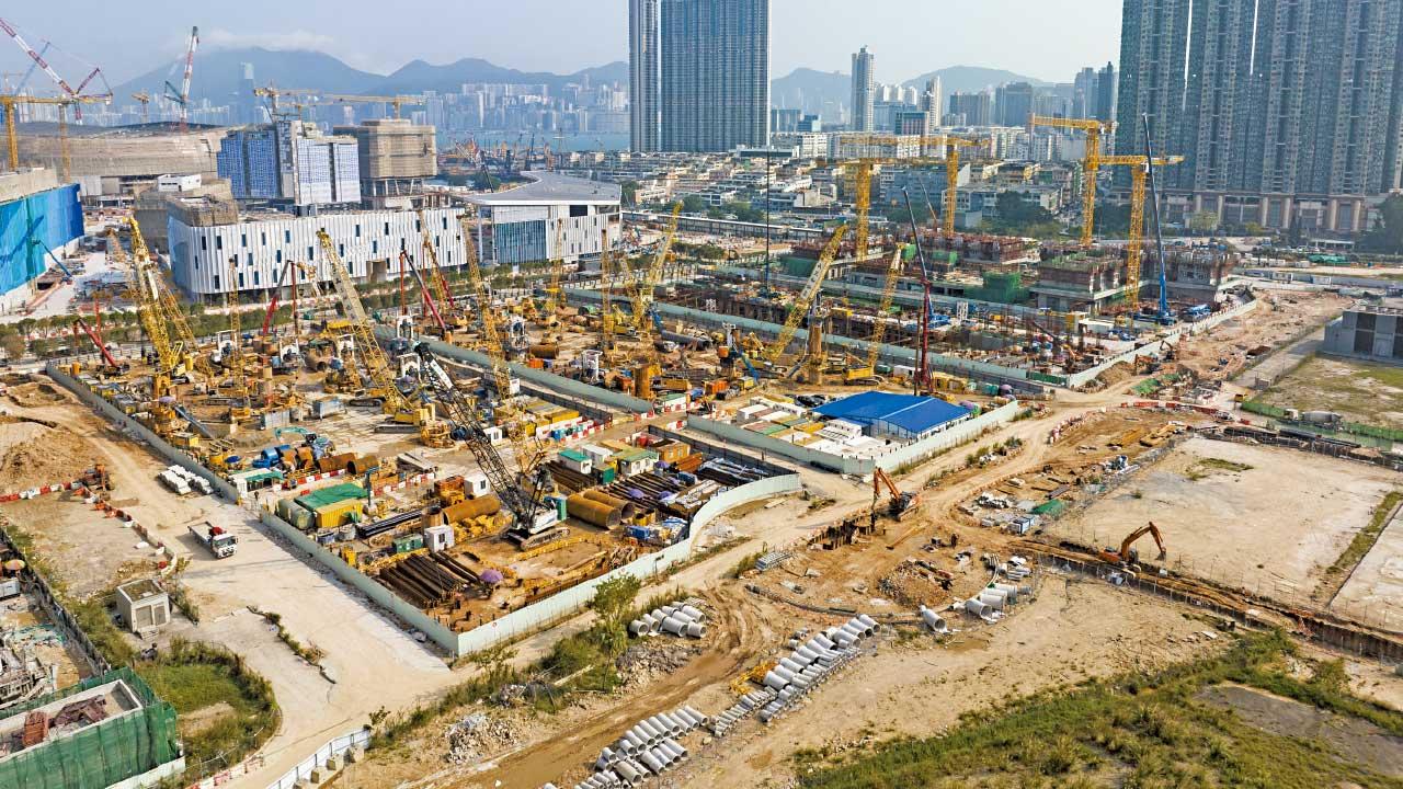 港鐵宋皇臺緊急出口沉降 