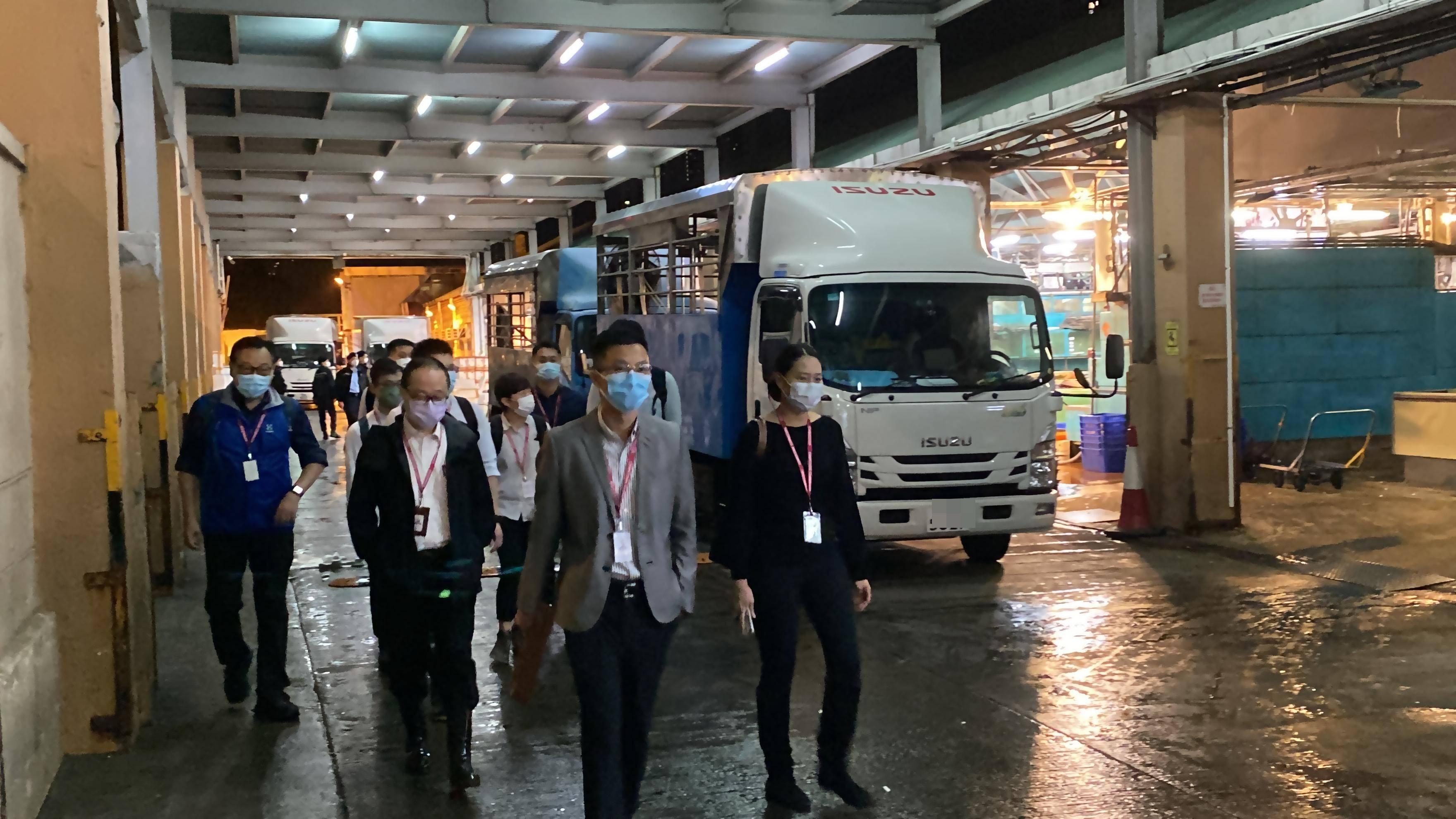 香港仔魚市場商戶涉合謀定價壟斷市場　李彩華：弱勢魚檔易被施壓