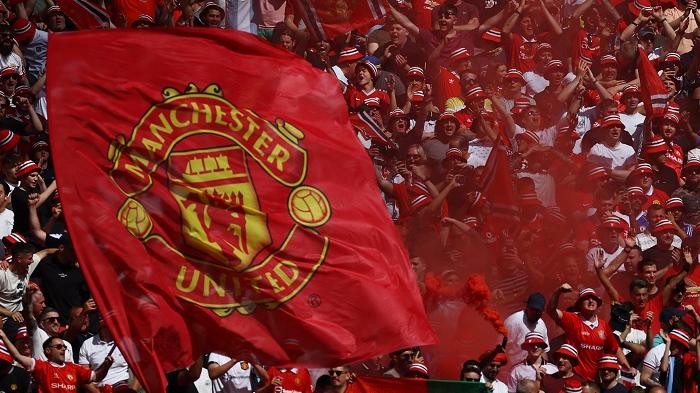 曼聯球迷計劃在球衣發布當日抗議。(路透社)