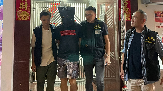 警突擊搜查荃灣大河道單位　拘30歲男檢市值3.2萬毒品