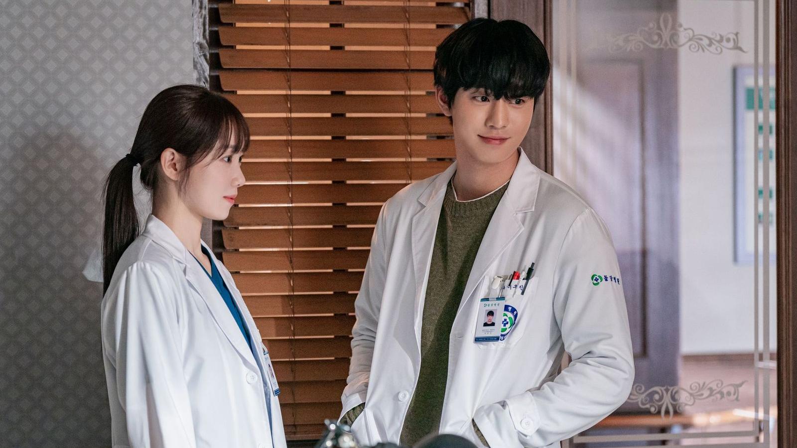 新劇《浪漫醫生金師傅3》收視創新高，安孝燮與李聖經更成為人氣CP。