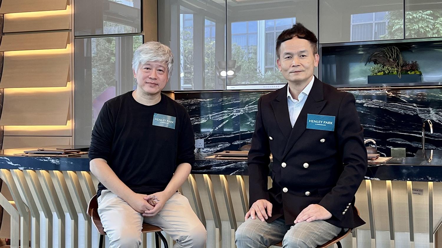 恒地啟德現樓新盤HENLEY PARK本周六首輪銷售228伙，恒地營業(一)部總經理林達民稱(右)，項目至今累收逾4,600票，超額逾19倍。