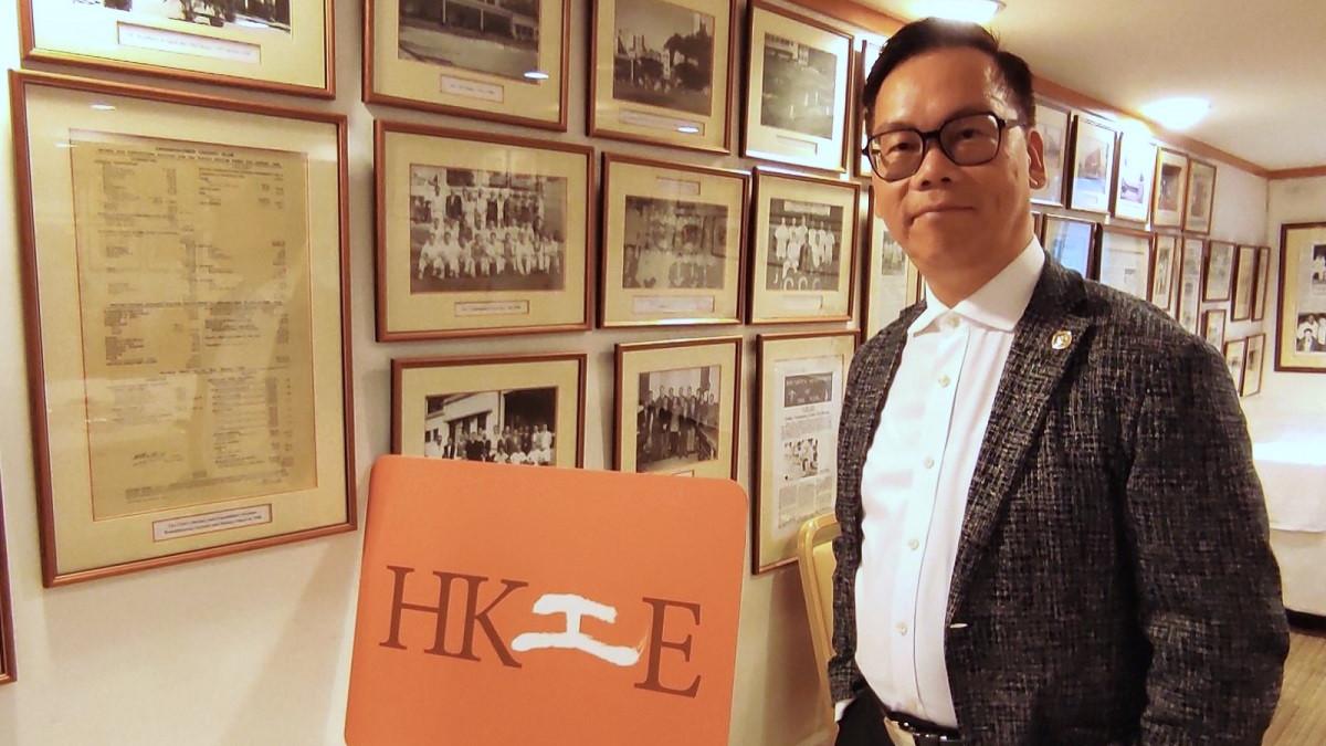 卜國明透露，工程師學會將會前往英國「搶人才」。(李朗僑攝)