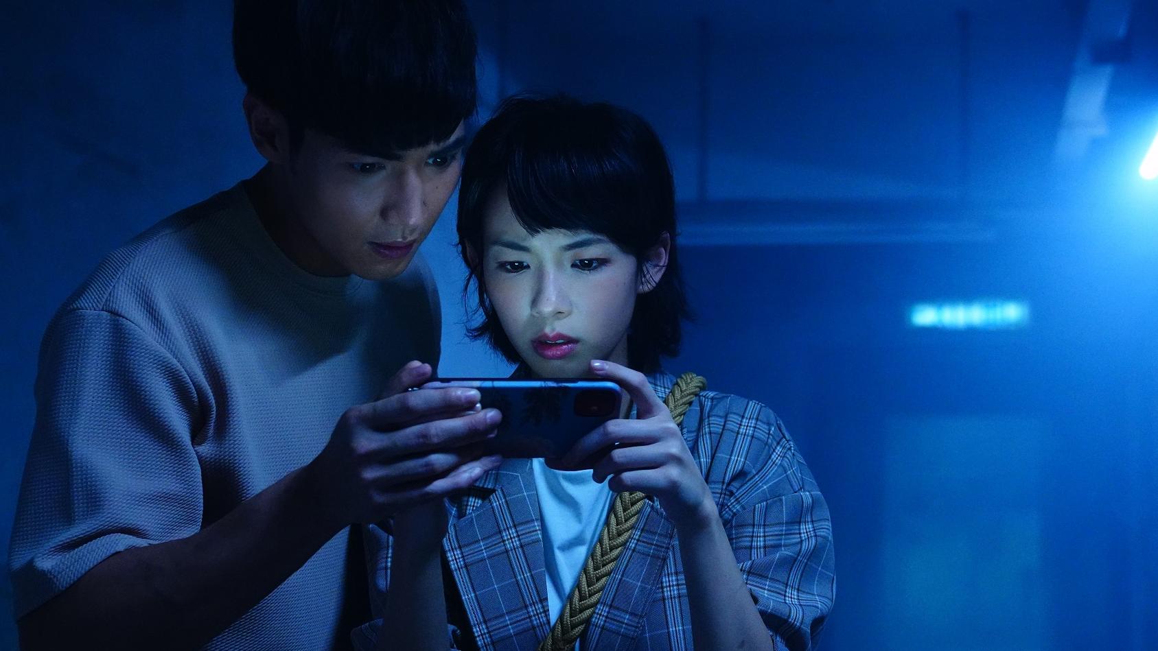 《電子靈》影評｜人工智能恐怖片  到底有鬼定無鬼？