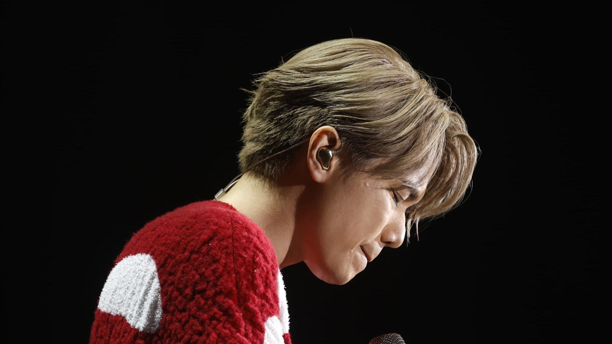 張敬軒演唱會｜3年第51場香港騷唱到凌晨12點 張敬軒憶故友寄語珍惜敵不過時代變遷人事