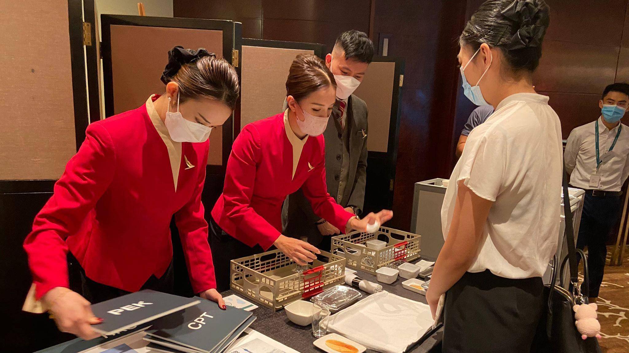 國泰7月起改善飛行時數薪金　新入職空服員總月入約1.7萬元