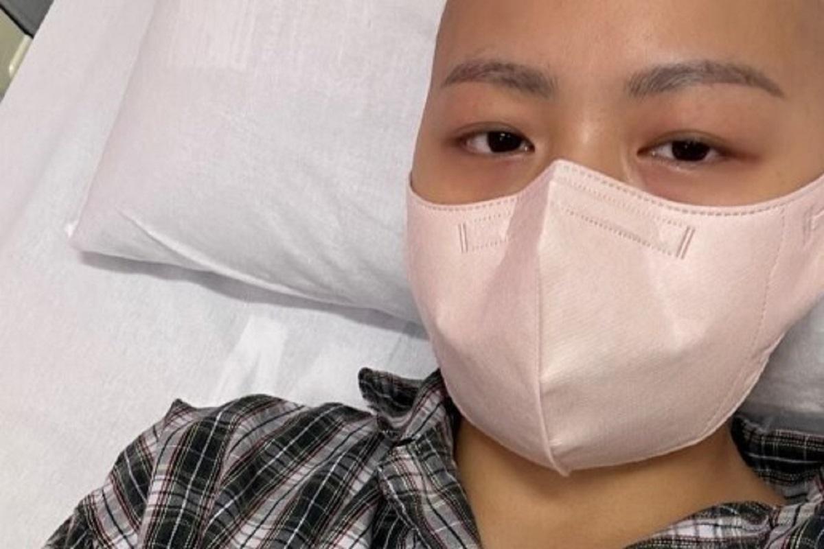 成人英文老師Sasha在香港樹仁大學畢業，其後確診罕見的淋巴瘤。(網站「GoGetFunding」圖片)