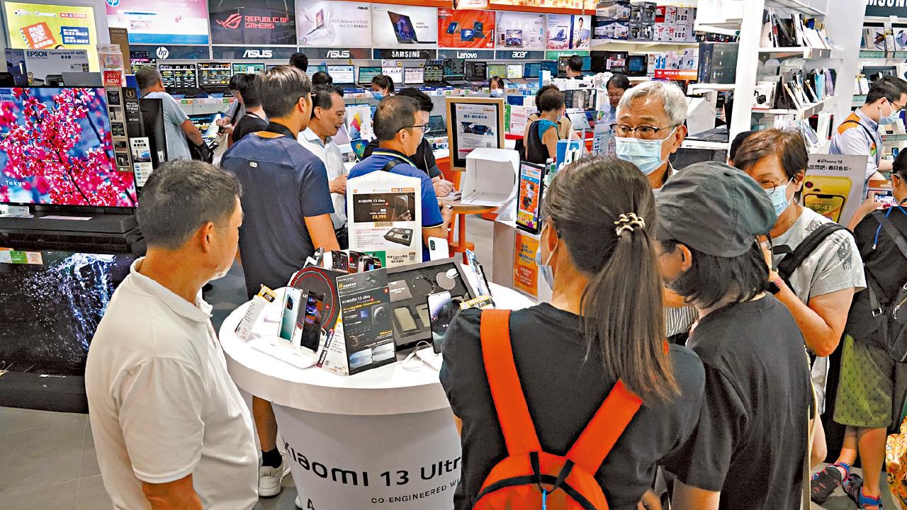 「消費者信心指數」反映經濟續復常 民建聯促刺激內需 盛事增吸引力