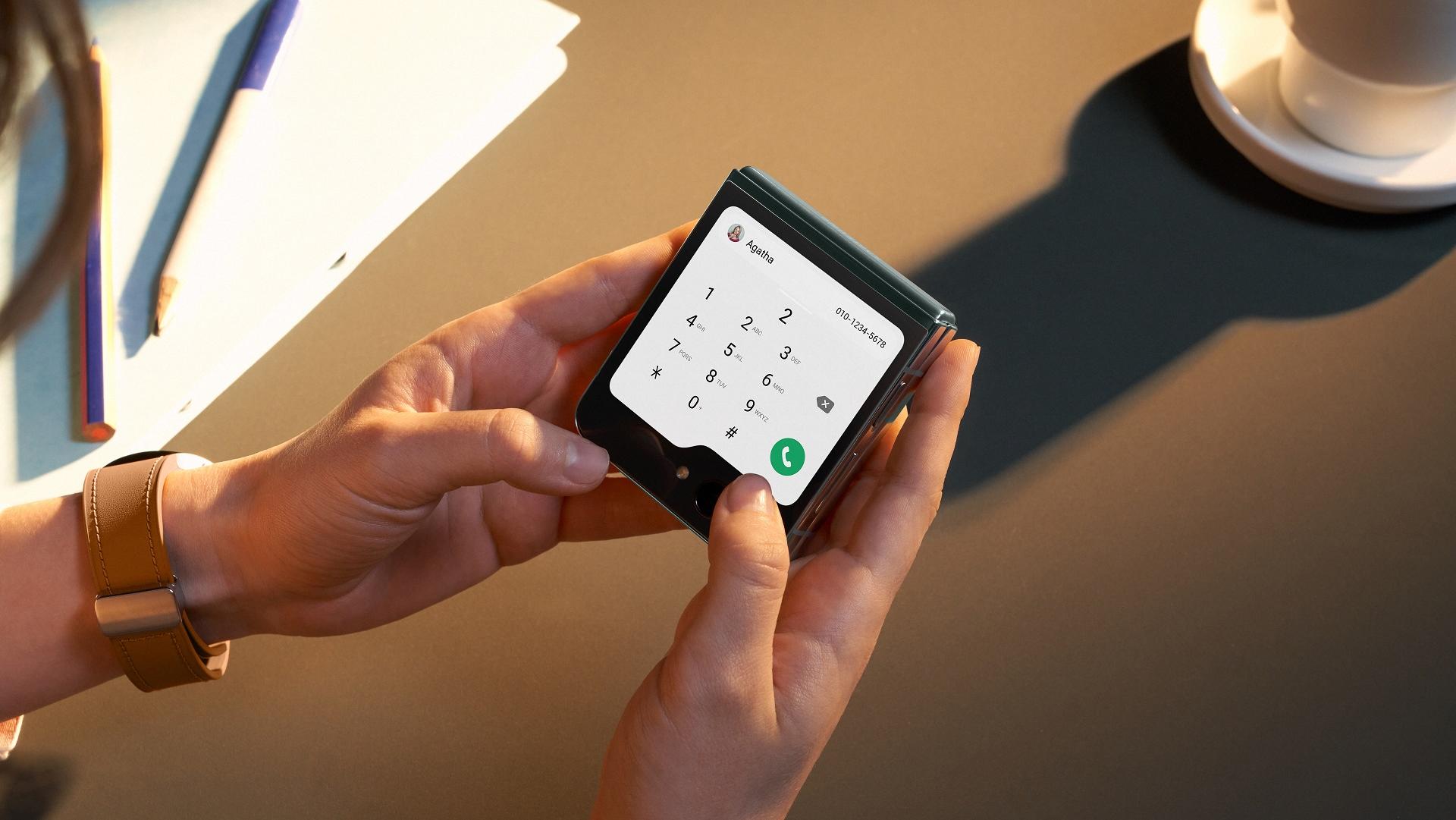 Samsung Galaxy Z Flip5/Fold5丨摺芒Flex Hinge零空隙設計 Flip5用盡3.4吋外屏 Fold5增兩指拖放 傳港版8.4發布會有軒公加持