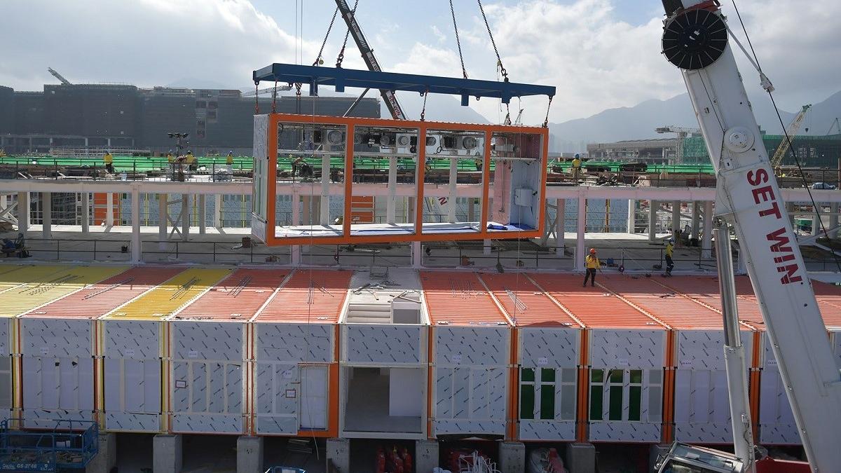 北大嶼山醫院香港感染控制中心採用BIM技術及MiC建築法。(甯漢豪網誌)