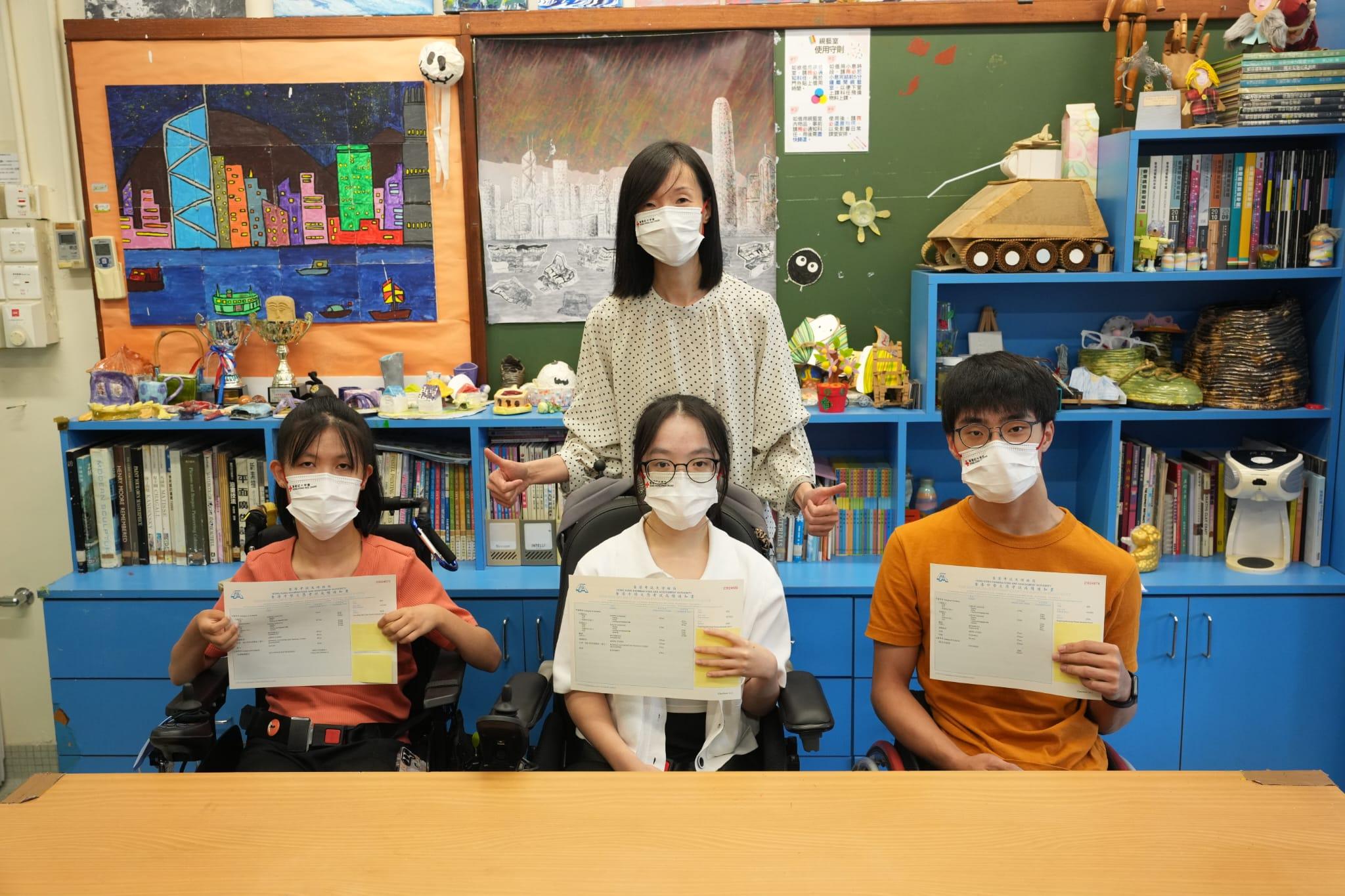 香港紅十字會雅麗珊郡主學校有3位有特殊教育需要的考生，獲大學取錄。(陳奕釗攝)