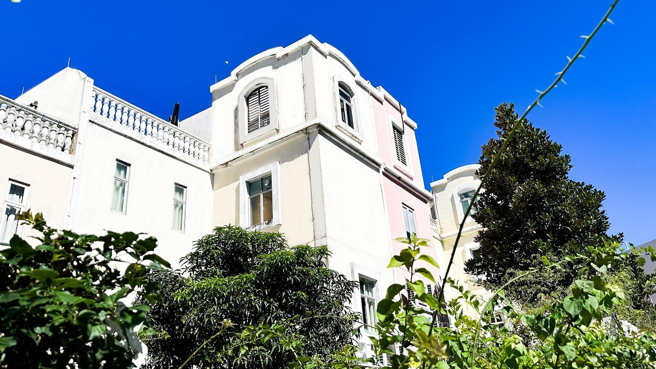 二手豪宅市況｜紅山半島全海景洋房放售 市值約8400萬 呎價3.2萬