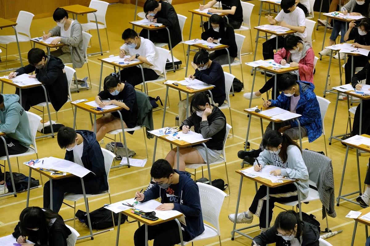 有239名學生在DSE成績公布前，已獲大學直接取錄並確認入讀。(資料圖片)