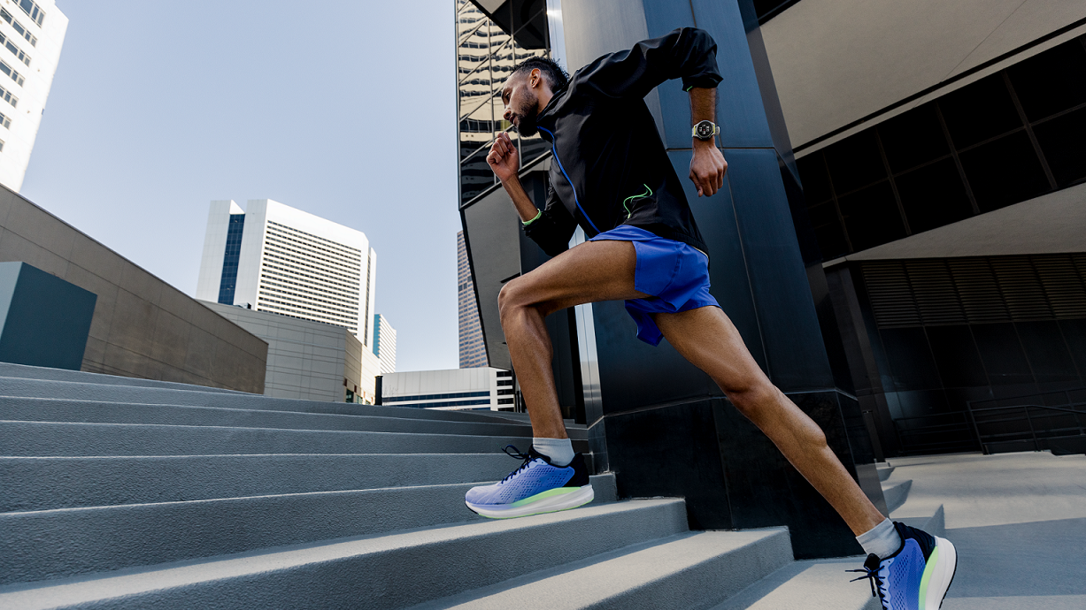 運動腕錶丨MaxTrack定位零誤差 AMAZFIT Cheetah專為跑手訓練而設