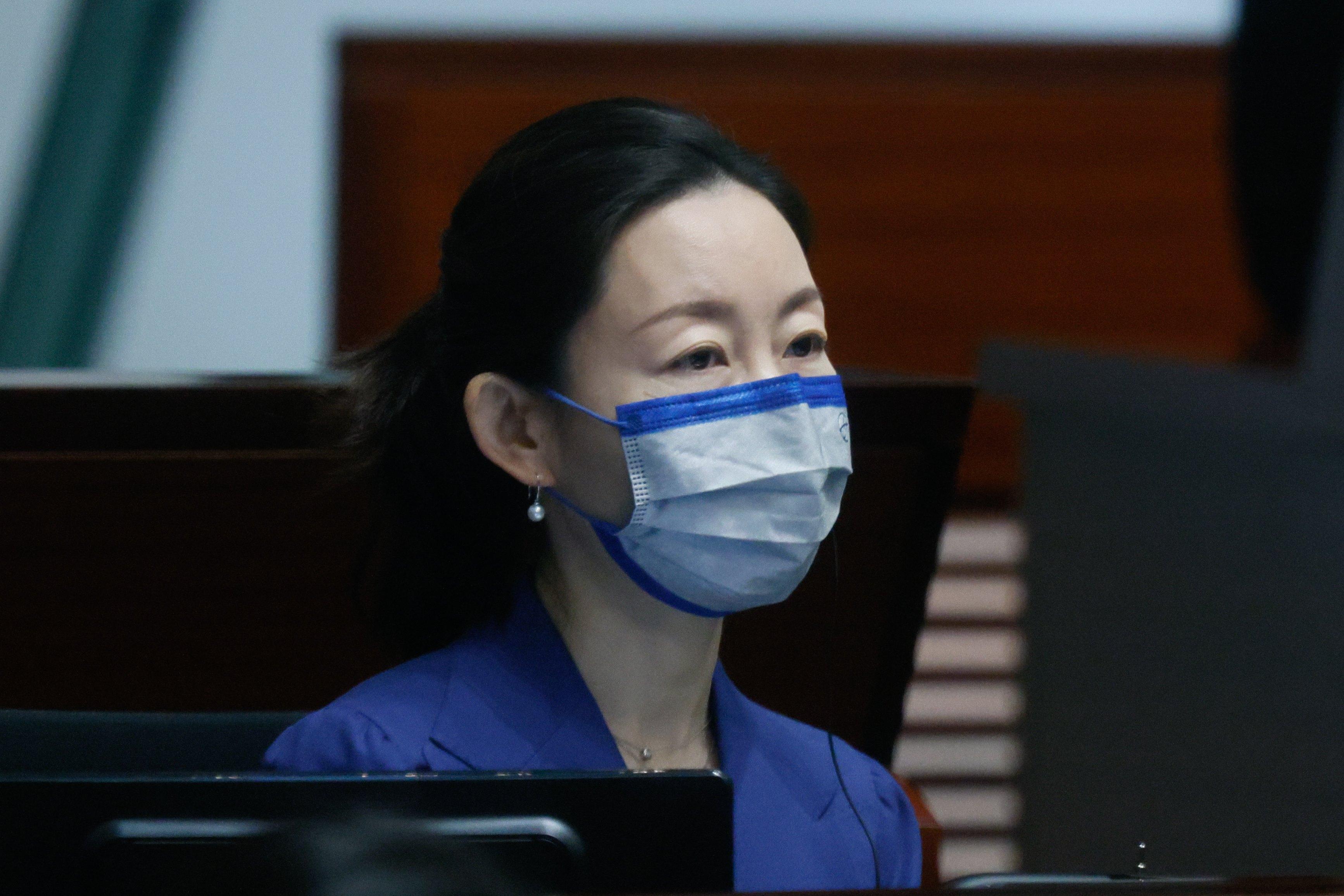 Ray Online｜又有議員叫錯名   選委界洪雯叫錯代主席李慧琼做「主人」  (資料圖片)