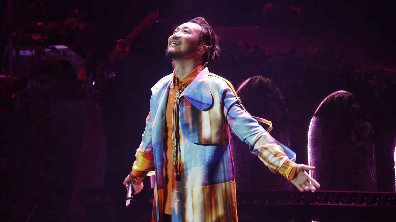 鄭中基演唱會｜鄭中基破例encore  高唱《青春痘》《猛龍特警隊》