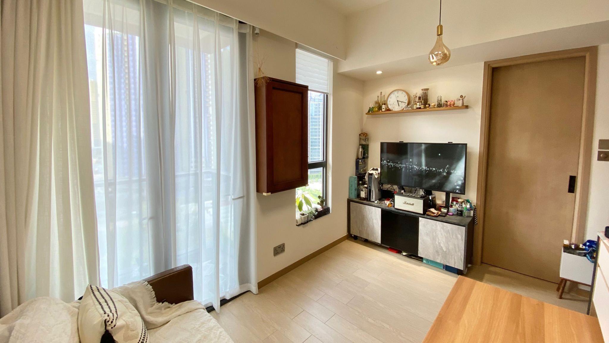 單位裝修雅緻討好，光猛開揚。