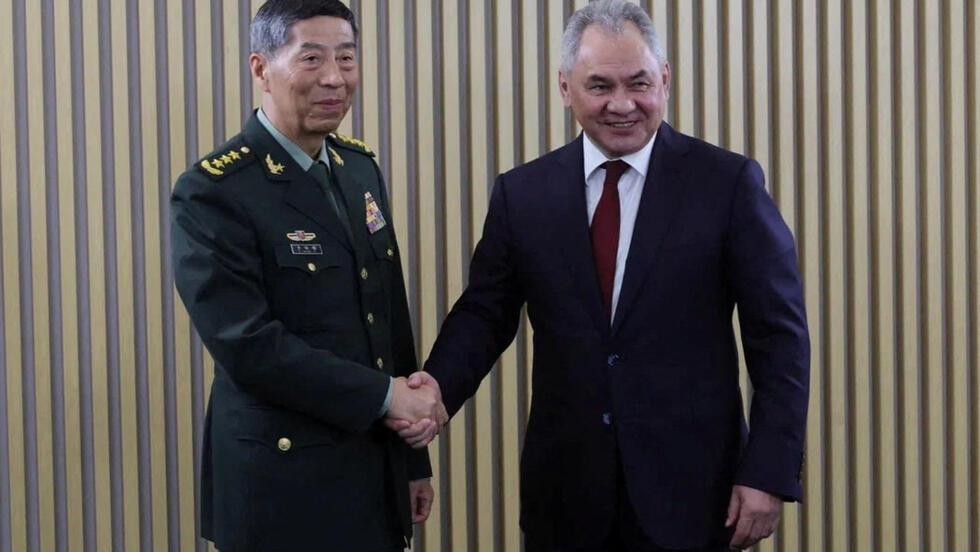 俄中防長會晤，紹伊古稱兩國是戰略夥伴。(資料圖片)