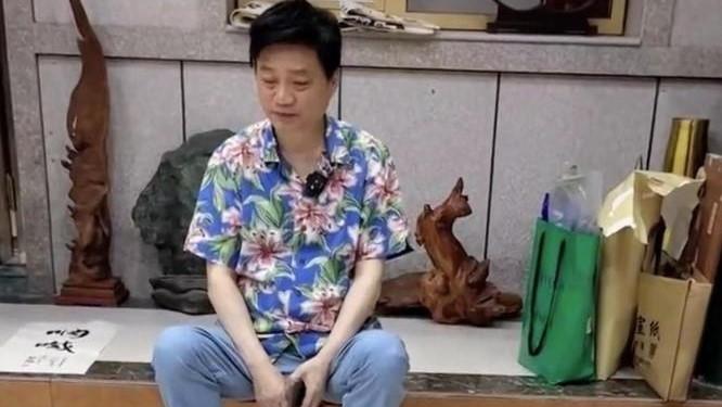 前《央視》主持爆范冰冰「陰陽合同」5年後淪擺攤　大方承認：賣字畫養家不丟臉(有片)