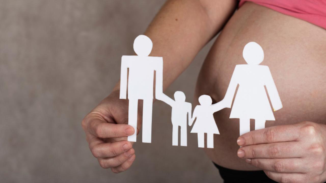 挽救出生率下降 須重振家庭觀念