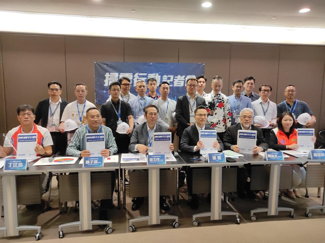 塌石屎｜「掃雷行動」驗50棟大廈一半有即時危險 議員促壓縮樓宇維修流程