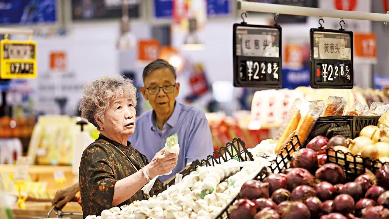 按年回落｜基數效應影響屬階段性 CPI跌0.3% 兩年半首陷通縮