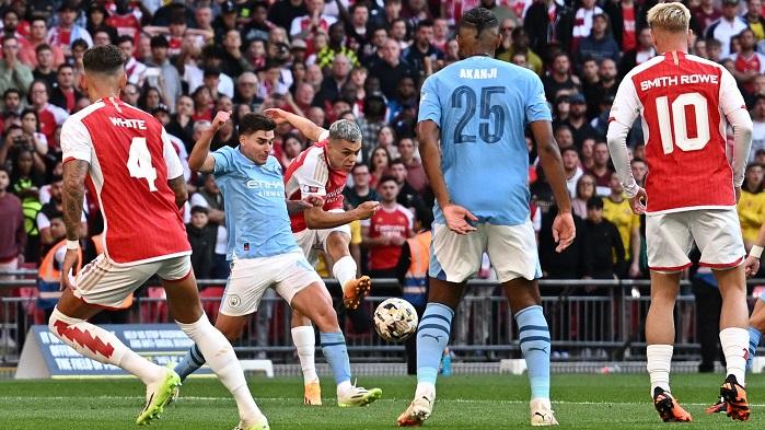 杜沙特補時10分鐘的入球，為阿仙奴追平。(路透社)