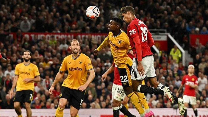 華拉尼頂入全場唯一入球。(路透社)