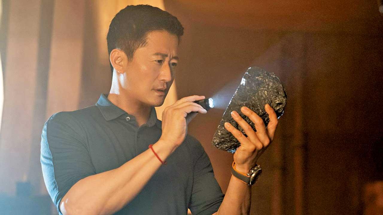 吳京敲門也不驚