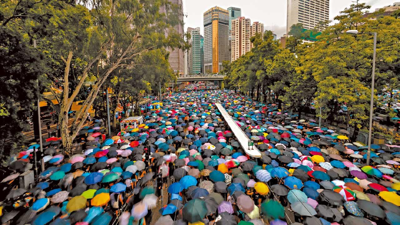 「流水式」集會被控組織非法集結  7民主派上訴得直撤控