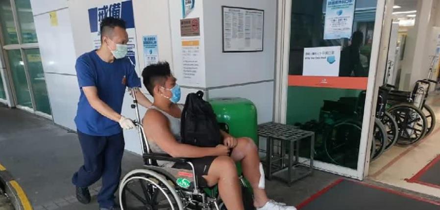 赤柱舂坎角泳池泵房地陷 18歲救生員墮6呎深大洞受傷