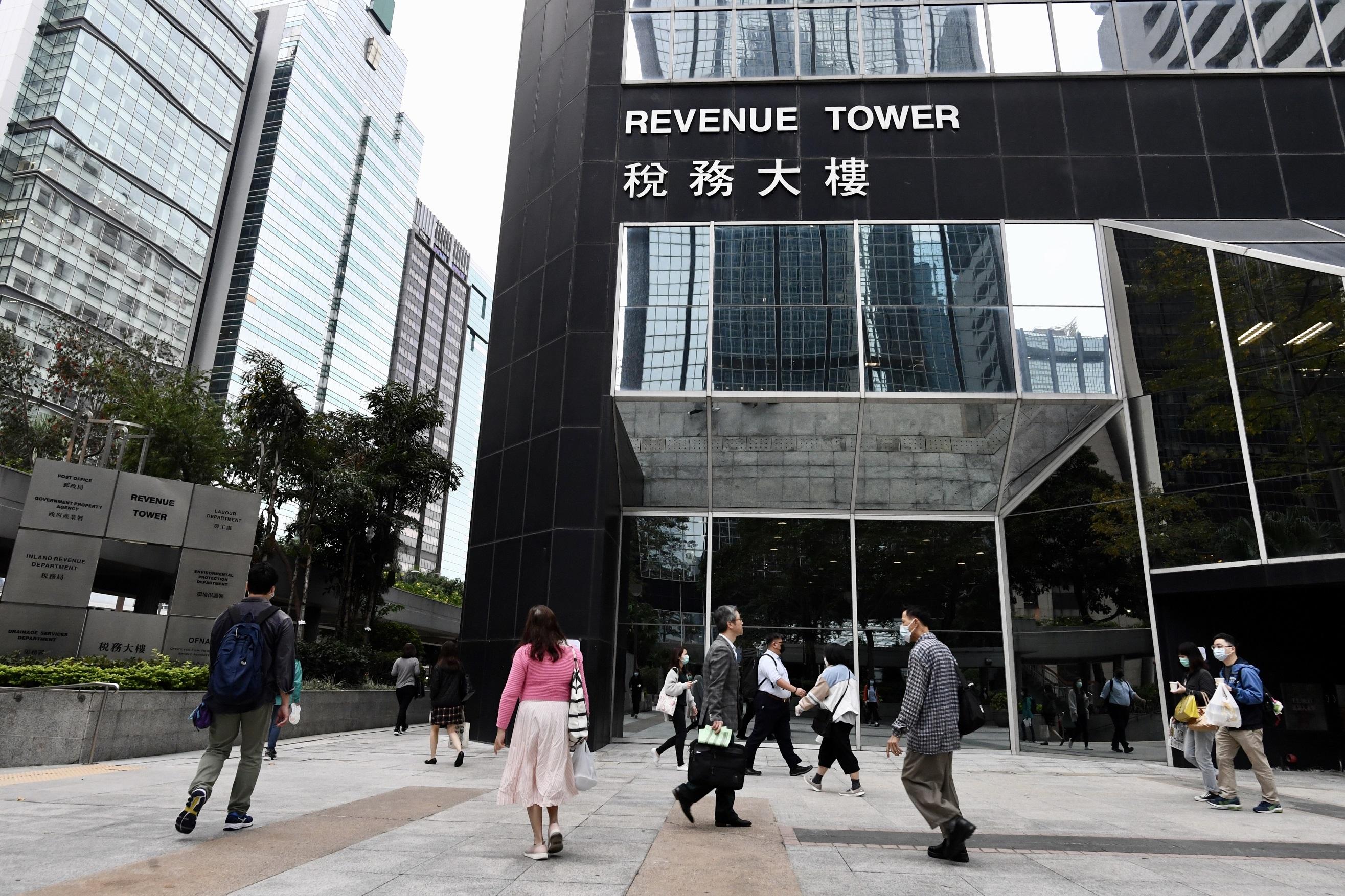 招商引才保公共財政穩健