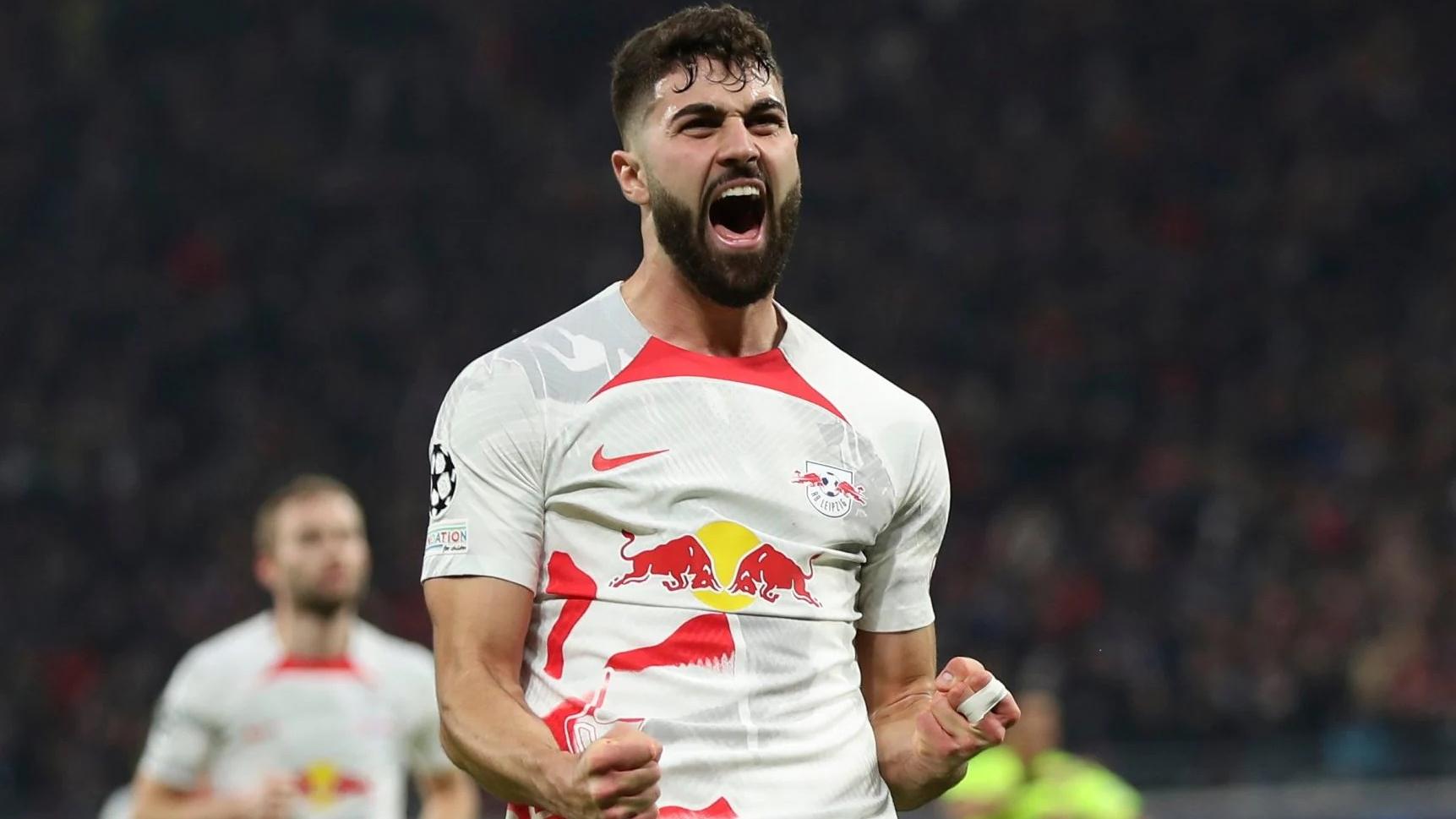 克羅地亞國腳加華度爾將以破後衛轉會費紀錄，加盟曼城。(美聯社)