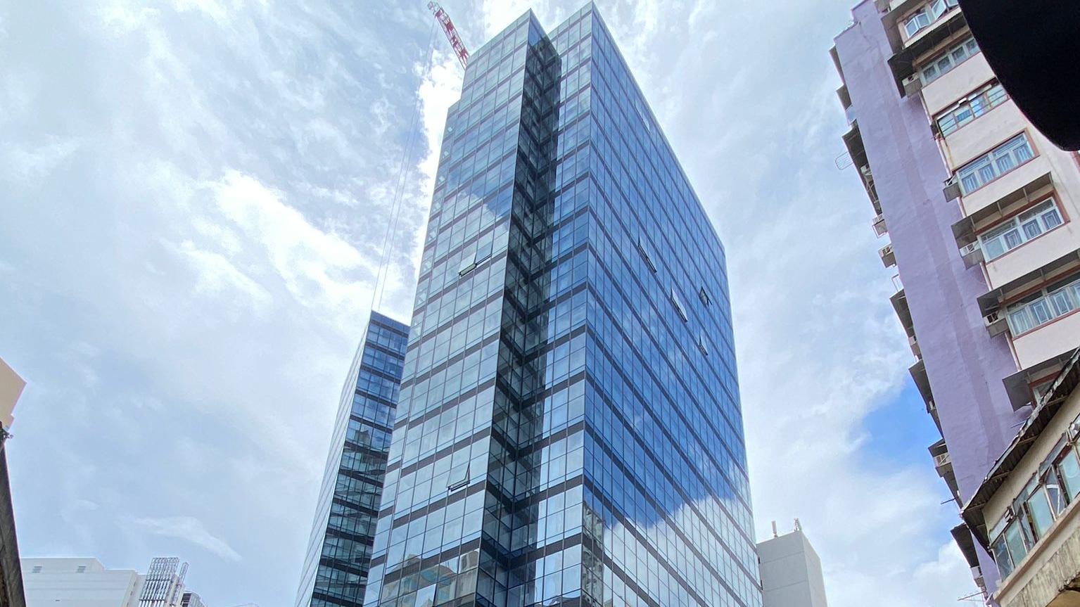 新式細價工廈項目入場費相宜，吸引投資者入市，其中葵涌新型工廈物業iCITY，本月淡市下暫沽6伙，套現近2,596.5萬元。