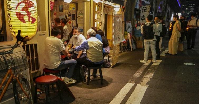 圖為東京一些食店。(資料圖片)