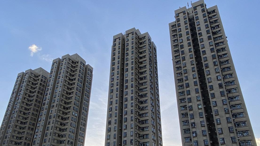 內地母子以1.48萬元承租沙田偉華中心兩房，呎租42.5元。