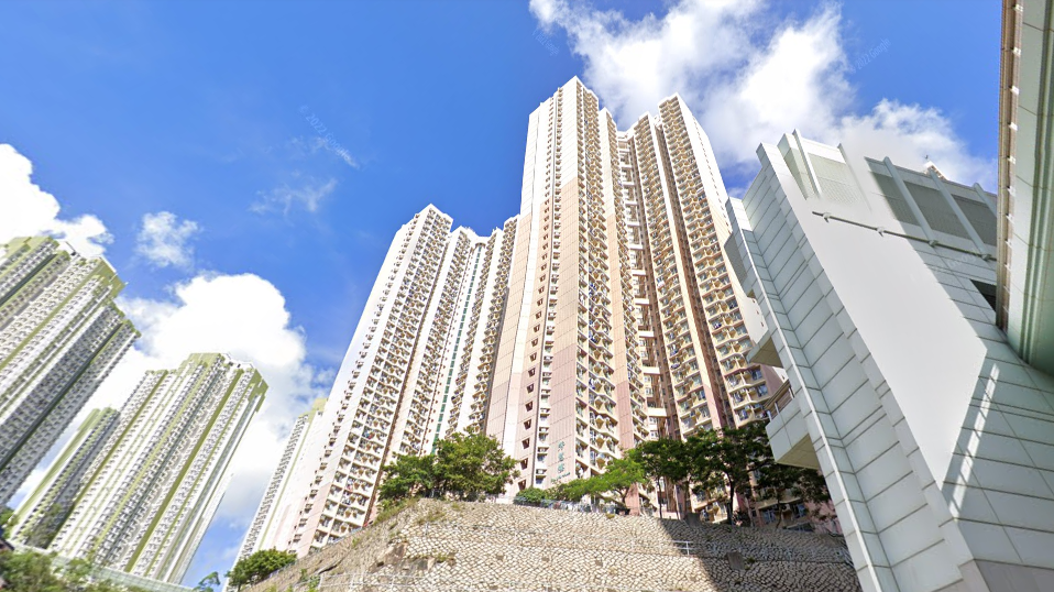 秀茂坪邨秀慧樓（網上圖片）