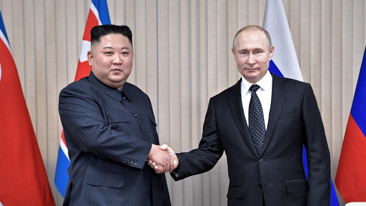 美媒：金正恩擬本月訪俄晤普京，商討提供武器用於俄烏戰爭及軍事合作。(2019年。資料圖片)