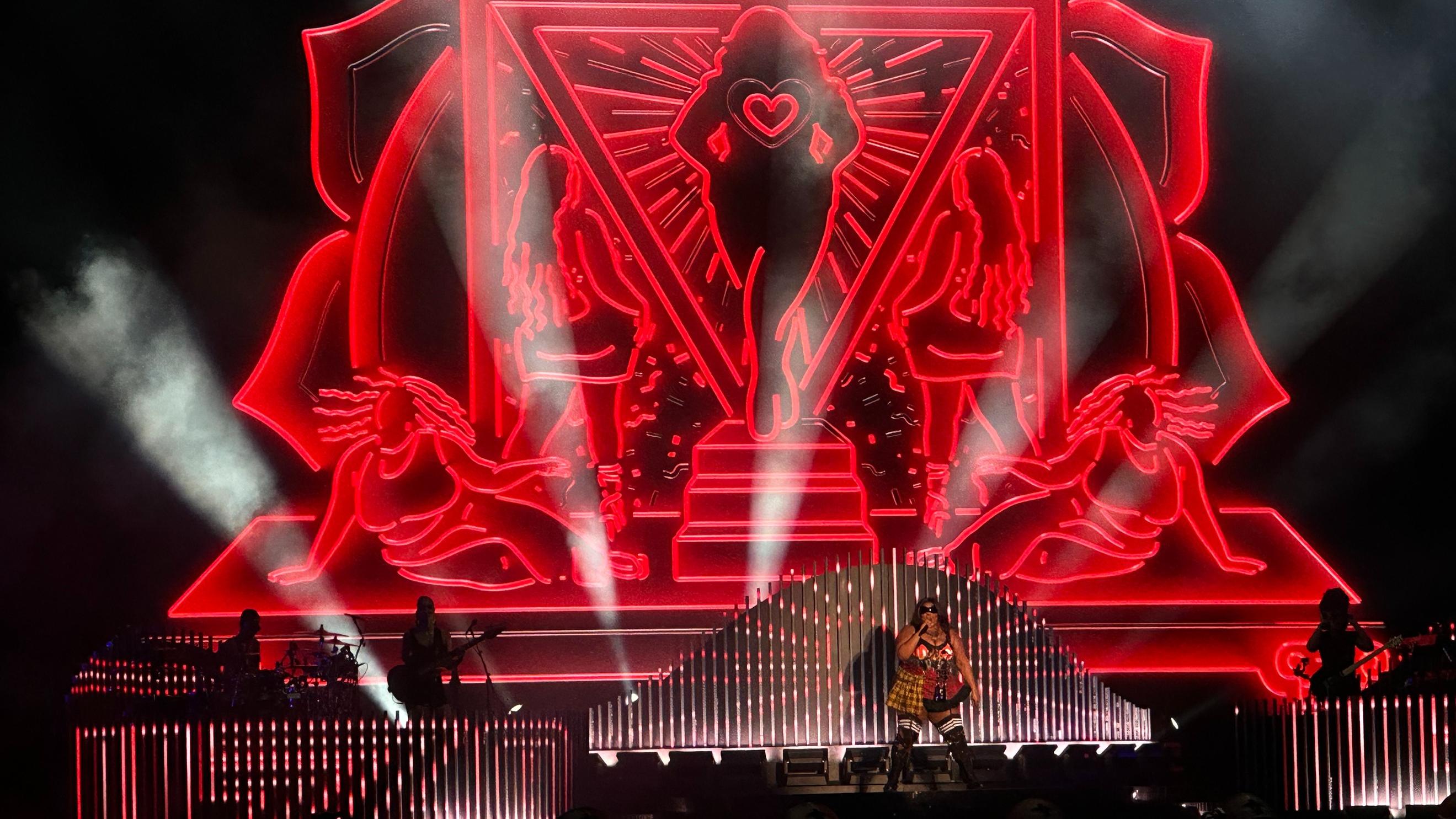 為何Clokenflap瞬間售罄 未來音樂祭卻告急？