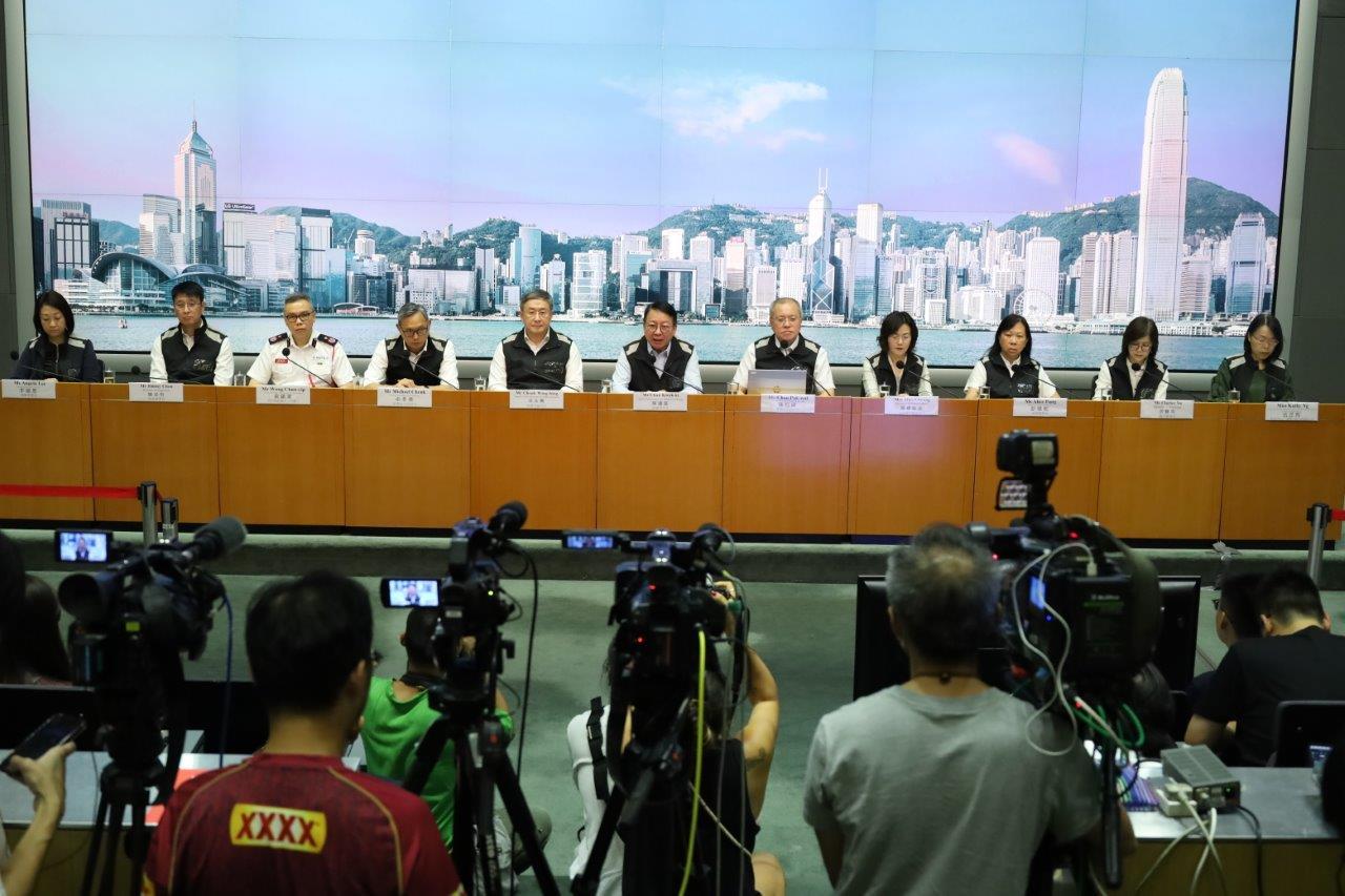 政府跨部門應對颱風記者會