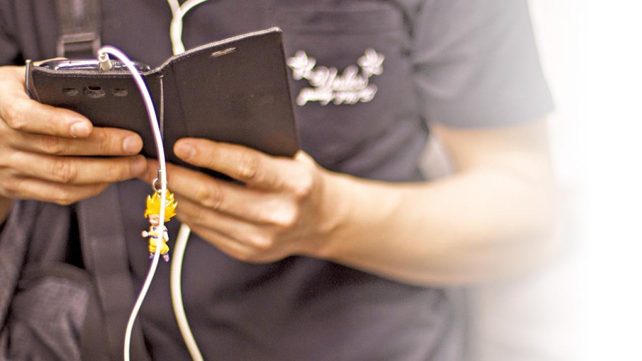 消委會呼籲消費者注意漫遊條款。(資料圖片)