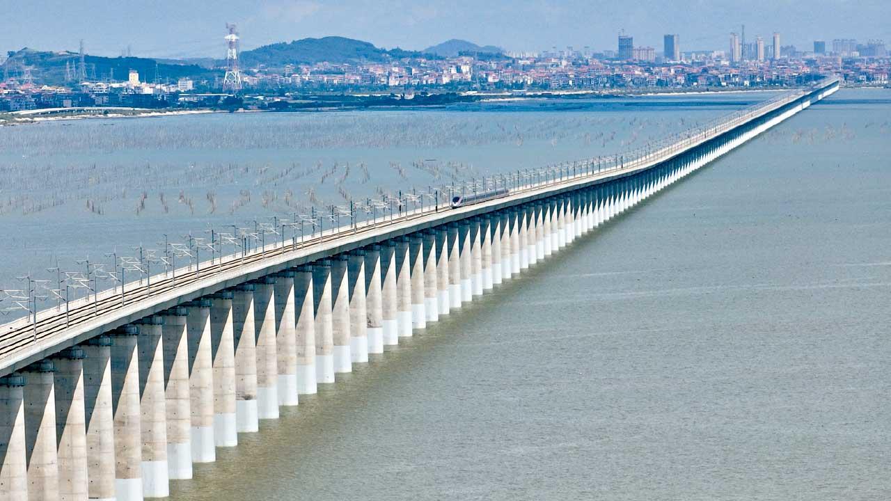 中國最快跨海高鐵通車 福州到廈門最快55分鐘